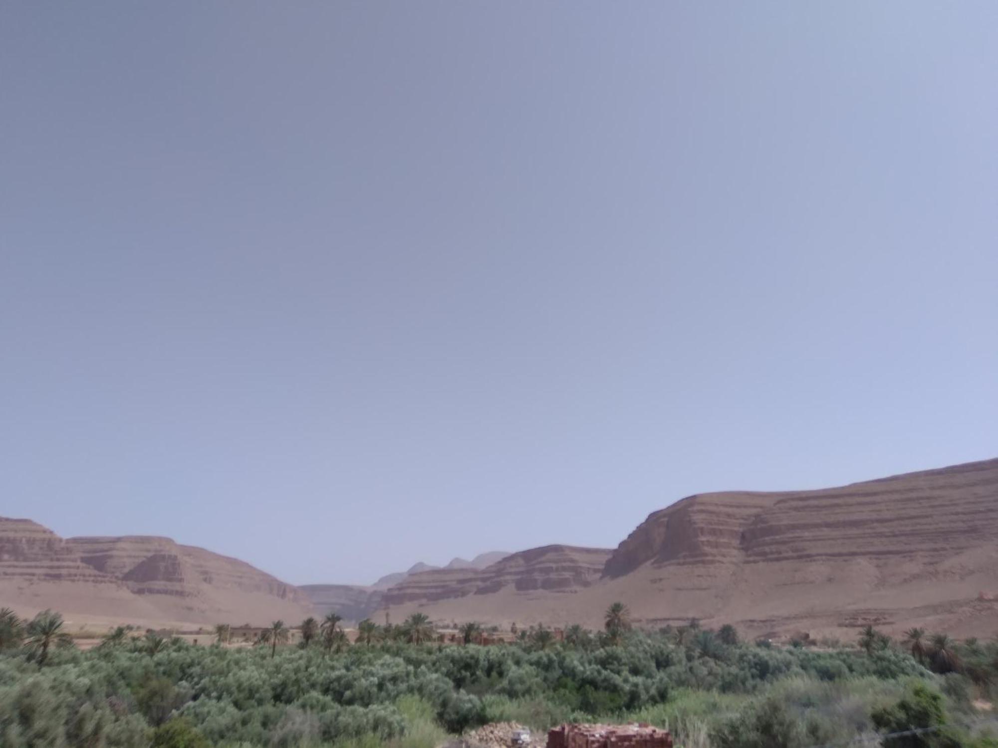 Gite D'Etape Ziz Oasis Achbarou エクステリア 写真