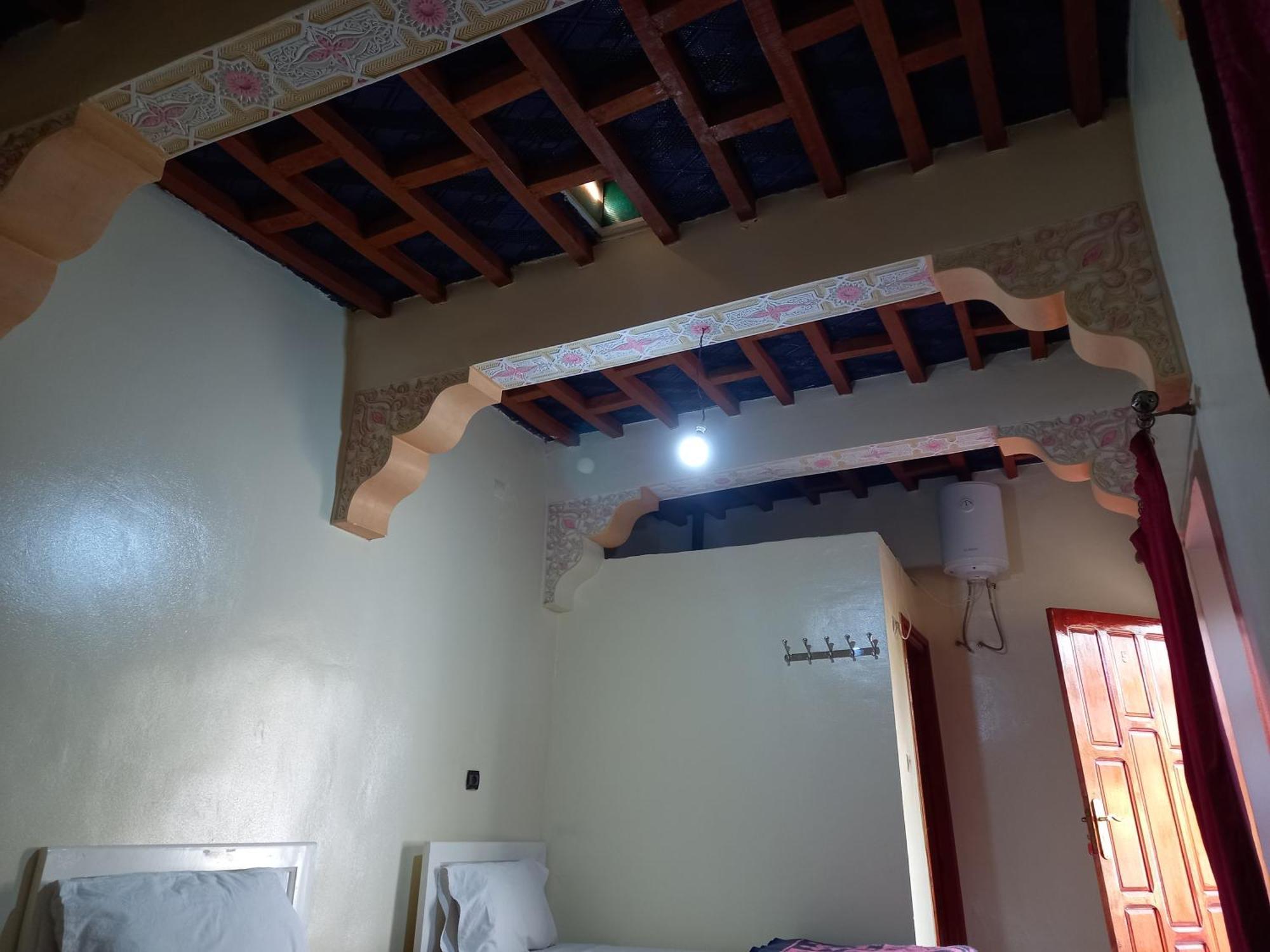 Gite D'Etape Ziz Oasis Achbarou エクステリア 写真
